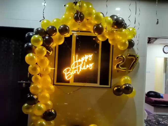 Unique Balloon Decorator Surprise Couple Decoration Service